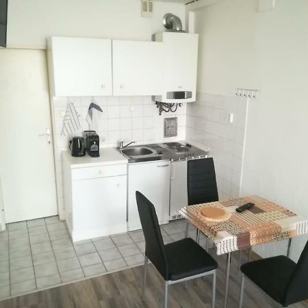 Ferienwohnung Hietzing Vienna Luaran gambar