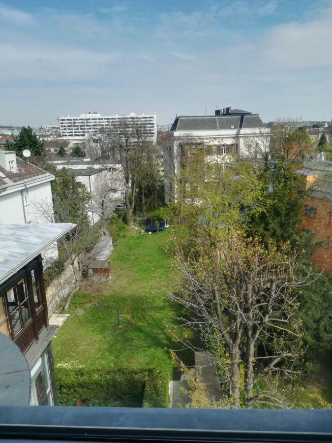 Ferienwohnung Hietzing Vienna Luaran gambar